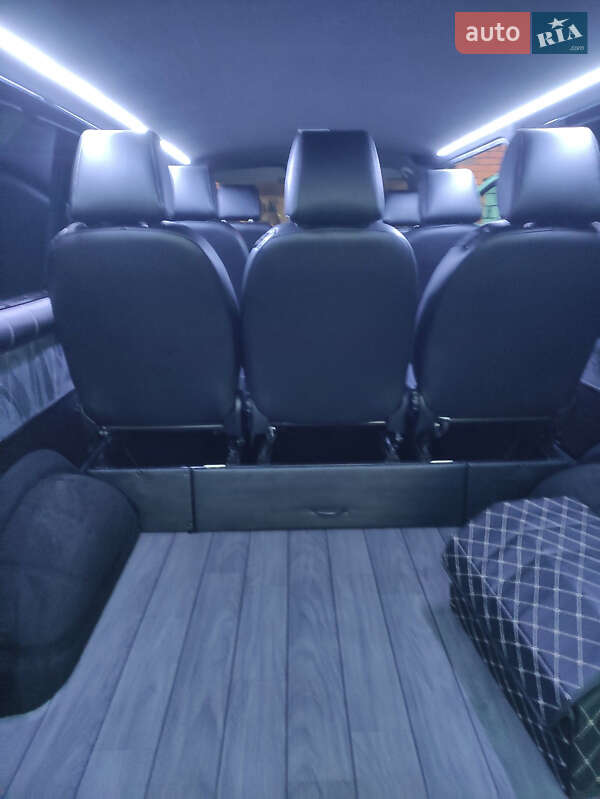 Минивэн Volkswagen Transporter 2017 в Полтаве