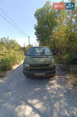 Минивэн Volkswagen Transporter 2001 в 