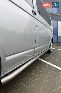 Минивэн Volkswagen Transporter 2006 в 