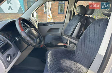 Минивэн Volkswagen Transporter 2006 в 