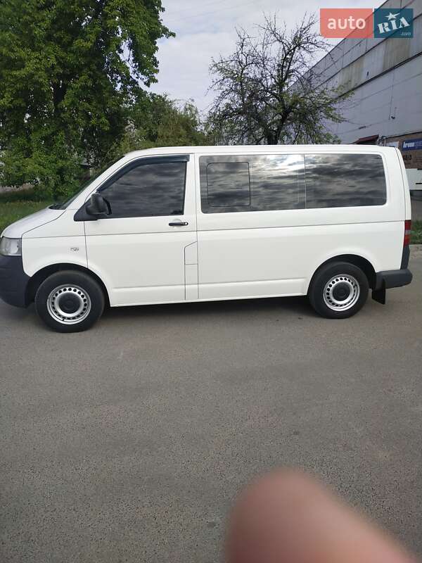 Минивэн Volkswagen Transporter 2008 в Киеве
