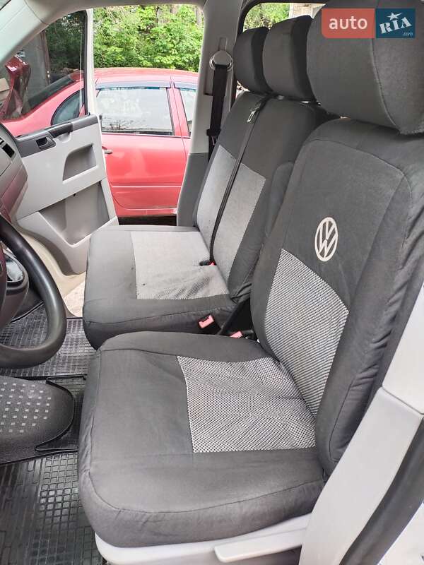 Минивэн Volkswagen Transporter 2008 в Киеве