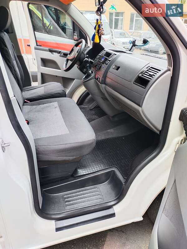 Минивэн Volkswagen Transporter 2008 в Киеве