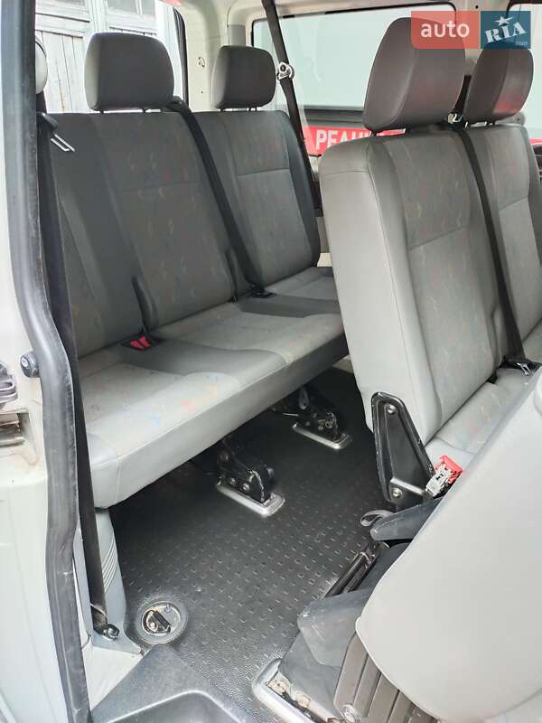 Минивэн Volkswagen Transporter 2008 в Киеве