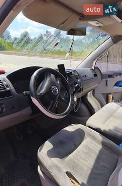 Минивэн Volkswagen Transporter 2004 в 