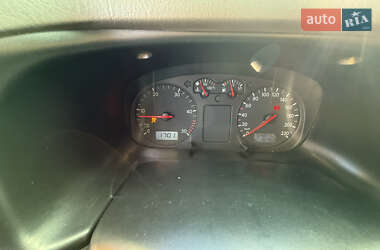 Минивэн Volkswagen Transporter 2002 в 