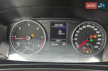 Грузовой фургон Volkswagen Transporter 2017 в 