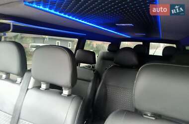 Минивэн Volkswagen Transporter 2002 в 