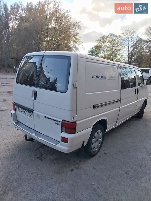 Грузопассажирский фургон Volkswagen Transporter 1999 в Днепре