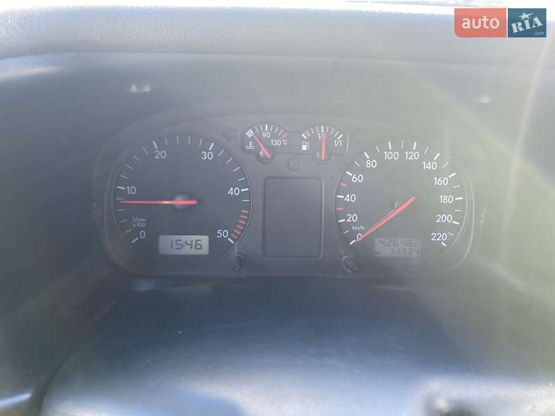 Минивэн Volkswagen Transporter 2002 в Львове