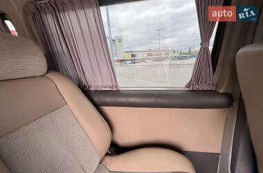 Мінівен Volkswagen Transporter 2008 в 