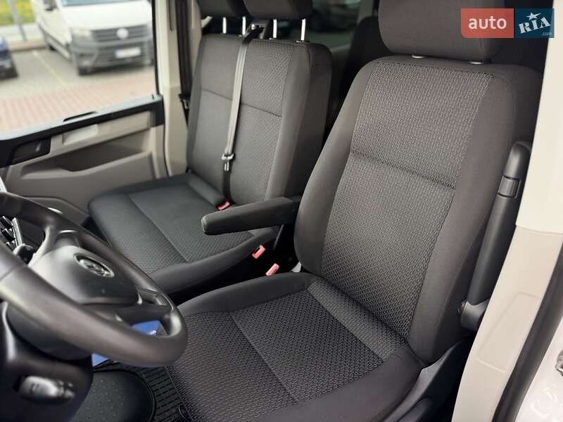 Минивэн Volkswagen Transporter 2018 в Мукачево