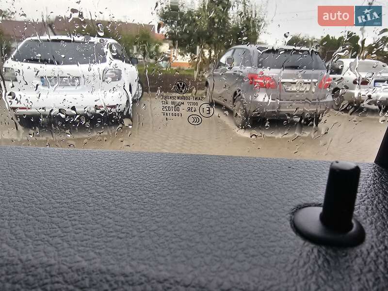 Мінівен Volkswagen Transporter 2018 в Рівному