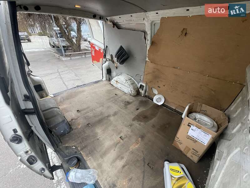 Вантажний фургон Volkswagen Transporter 2000 в Києві