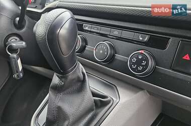 Грузовой фургон Volkswagen Transporter 2020 в 