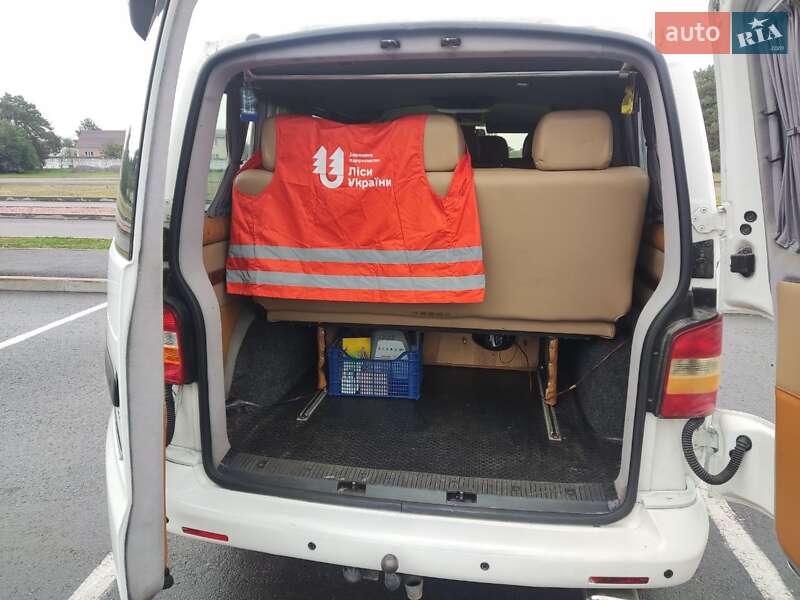 Мінівен Volkswagen Transporter 2007 в Сарнах