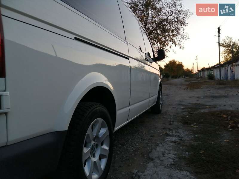 Минивэн Volkswagen Transporter 2006 в Запорожье