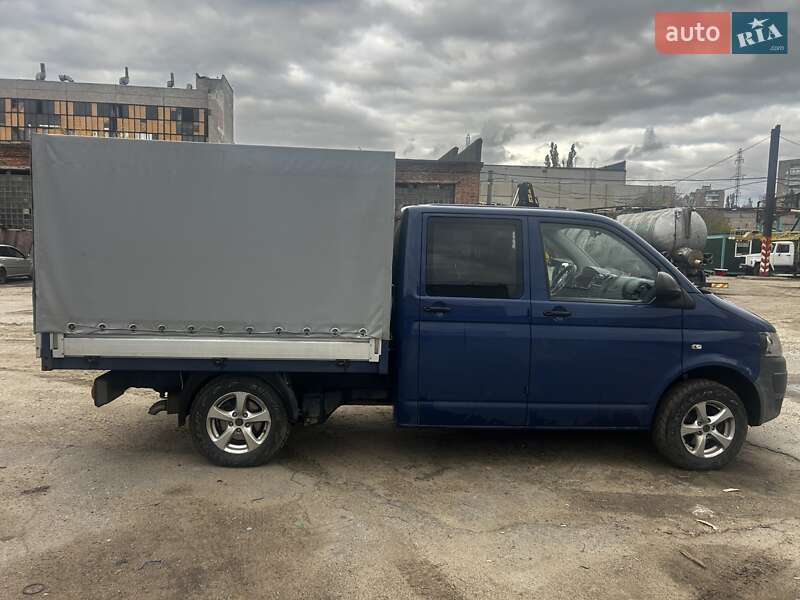 Вантажний фургон Volkswagen Transporter 2012 в Харкові