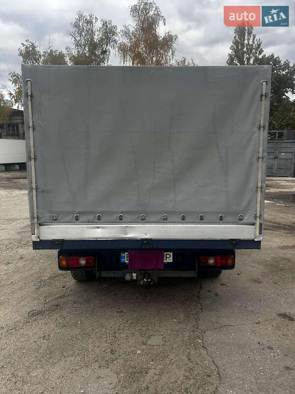 Вантажний фургон Volkswagen Transporter 2012 в Харкові