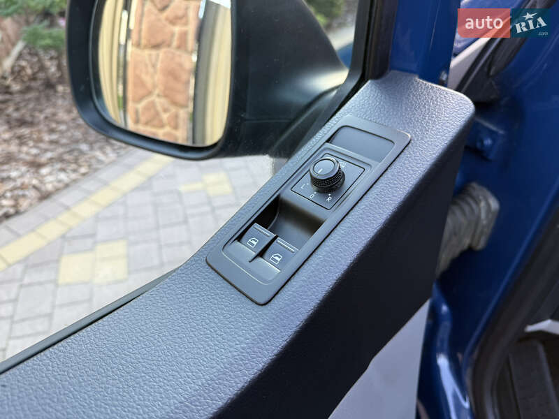 Мінівен Volkswagen Transporter 2016 в Тернополі фото 18 Мінівен Volkswagen Transporter 2016 в Тернополі