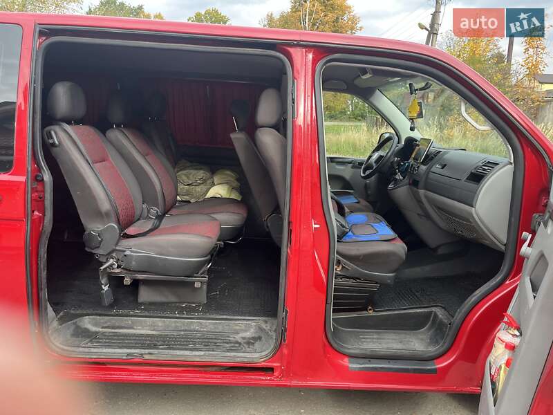 Минивэн Volkswagen Transporter 2007 в Жовкве