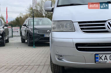 Минивэн Volkswagen Transporter 2009 в 