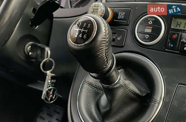 Минивэн Volkswagen Transporter 2009 в 