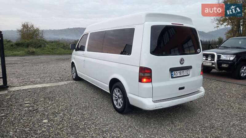 Мінівен Volkswagen Transporter 2005 в Тячеві