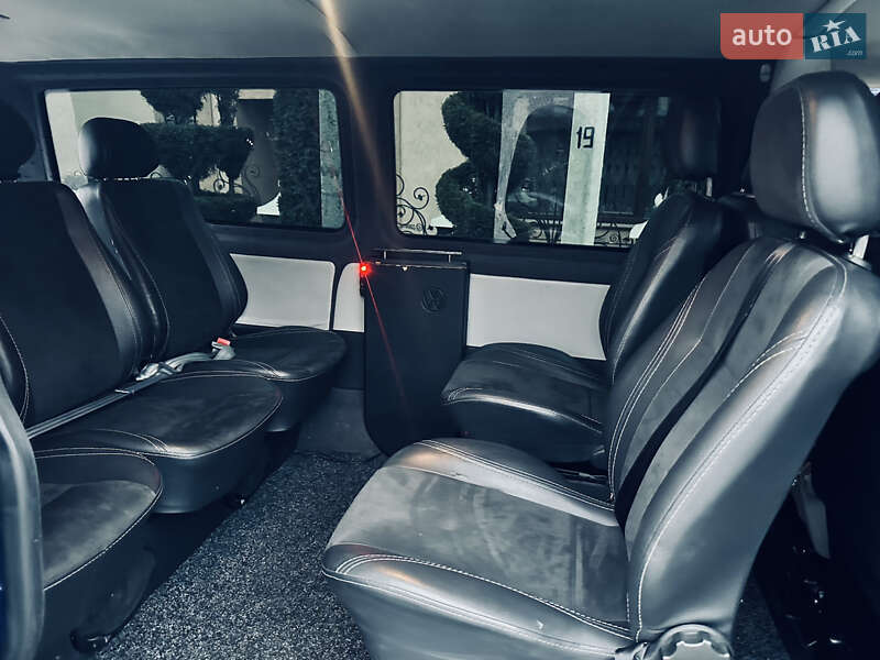 Минивэн Volkswagen Transporter 2010 в Грушево фото 43 Минивэн Volkswagen Transporter 2010 в Грушево