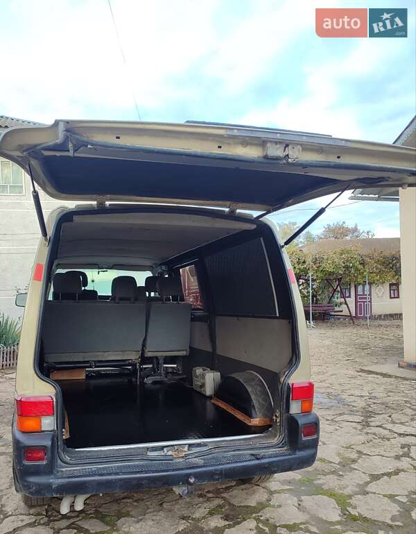 Минивэн Volkswagen Transporter 2001 в Борщеве