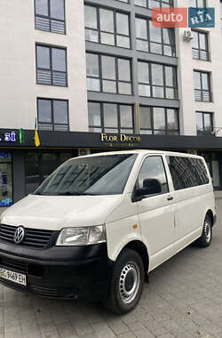 Минивэн Volkswagen Transporter 2006 в Новояворовске