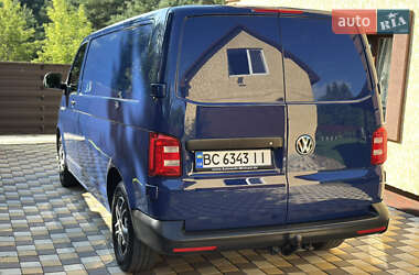 Вантажний фургон Volkswagen Transporter 2016 в 