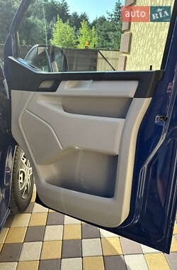 Вантажний фургон Volkswagen Transporter 2016 в 