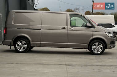 Грузовой фургон Volkswagen Transporter 2019 в  фото 16 Грузовой фургон Volkswagen Transporter 2019 в