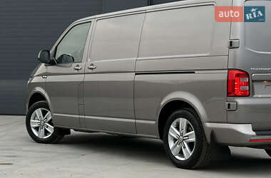 Грузовой фургон Volkswagen Transporter 2019 в  фото 24 Грузовой фургон Volkswagen Transporter 2019 в