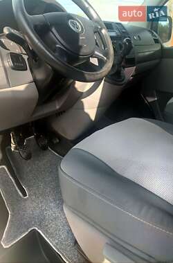 Минивэн Volkswagen Transporter 2008 в 