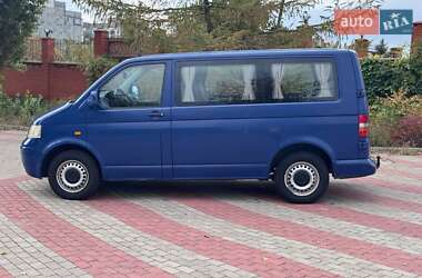 Минивэн Volkswagen Transporter 2005 в  фото 4 Минивэн Volkswagen Transporter 2005 в