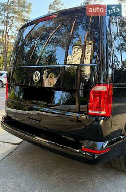 Минивэн Volkswagen Transporter 2017 в 