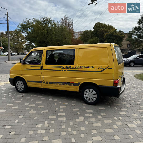 Минивэн Volkswagen Transporter 1999 в Одессе