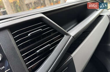 Грузовой фургон Volkswagen Transporter 2021 в 
