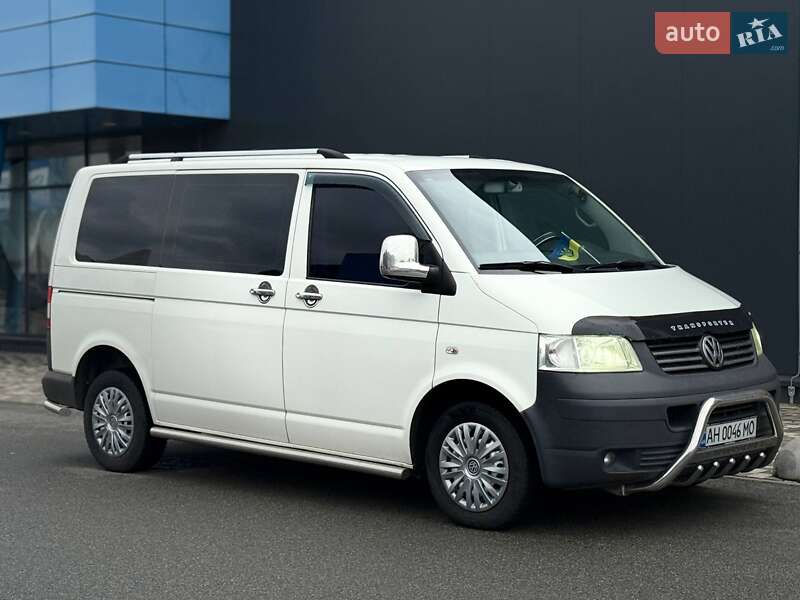 Минивэн Volkswagen Transporter 2009 в Киеве