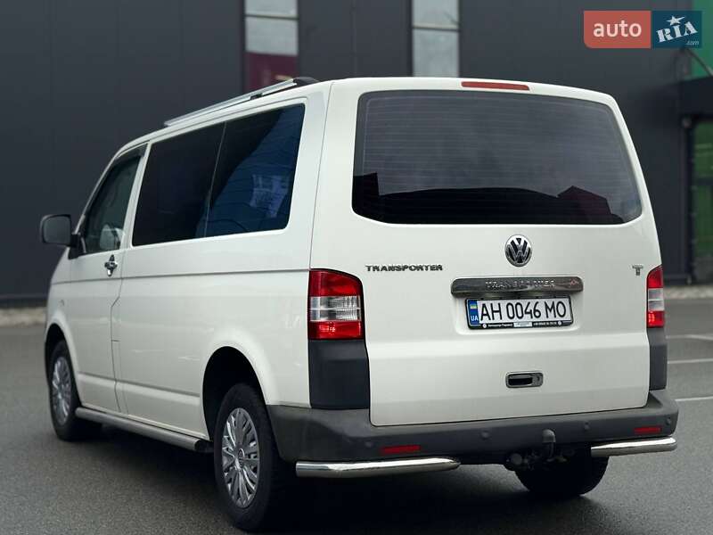 Минивэн Volkswagen Transporter 2009 в Киеве