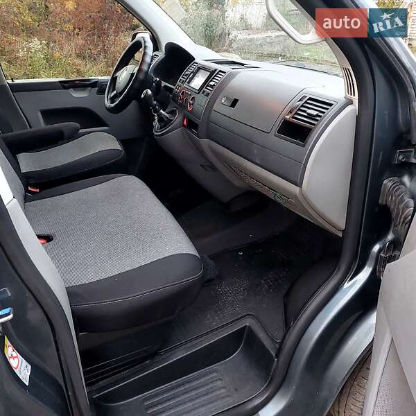 Минивэн Volkswagen Transporter 2007 в Львове