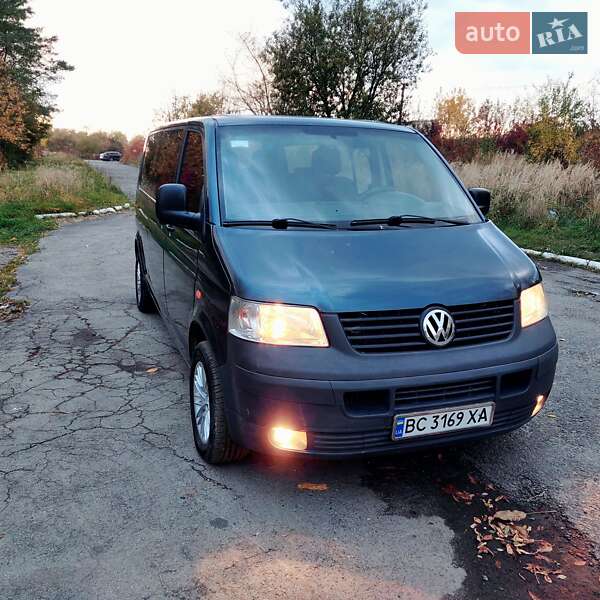 Минивэн Volkswagen Transporter 2007 в Львове