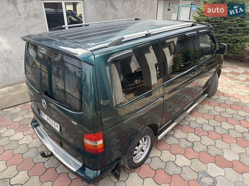 Мінівен Volkswagen Transporter 2005 в Снятині