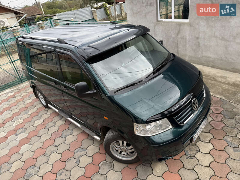 Мінівен Volkswagen Transporter 2005 в Снятині