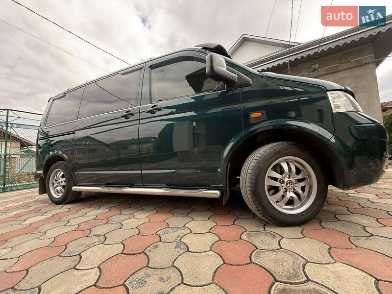 Мінівен Volkswagen Transporter 2005 в Снятині