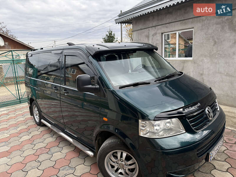 Мінівен Volkswagen Transporter 2005 в Снятині