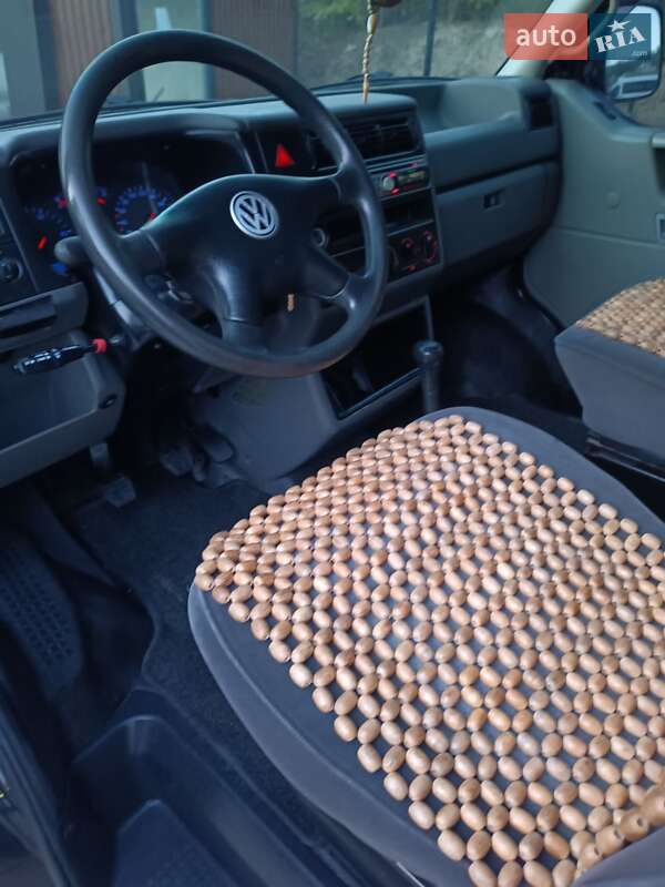 Мінівен Volkswagen Transporter 2001 в Чернівцях фото 11 Мінівен Volkswagen Transporter 2001 в Чернівцях