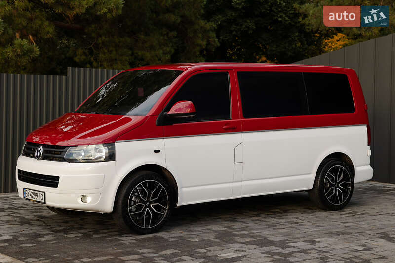 Грузопассажирский фургон Volkswagen Transporter 2011 в Ровно фото 17 Грузопассажирский фургон Volkswagen Transporter 2011 в Ровно